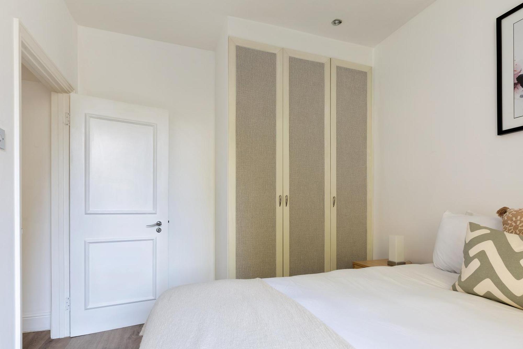 Cozy And Bright 1 Bedroom Apt In Knightsbridge London Exteriör bild